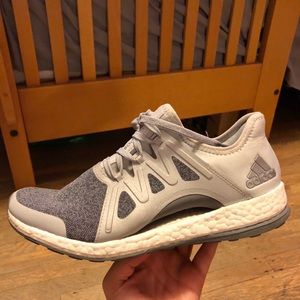 ADIDAS WOMENS 7.5 PURE BOOSTS GREY/BLUE